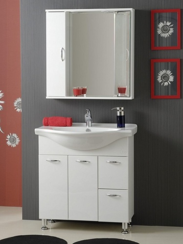 Порцеланова мивка Нисирос